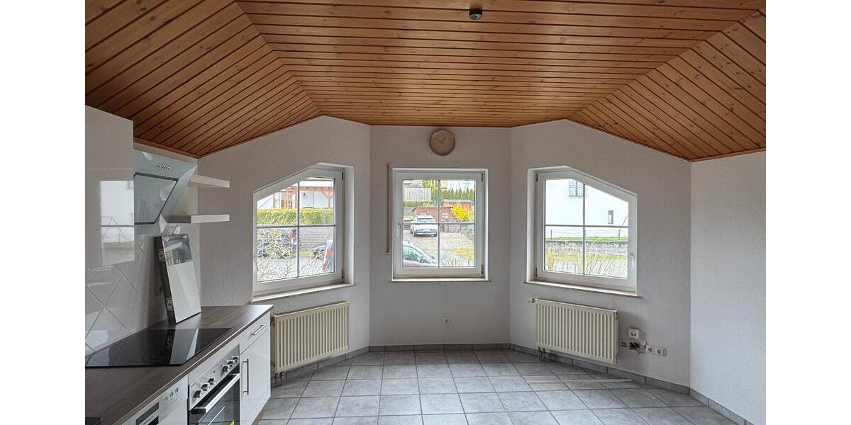 Dachgeschoßwohnung Weilmünster - 3 Zimmer, 123 m&sup2;, 900&euro; | Angebot:25944225