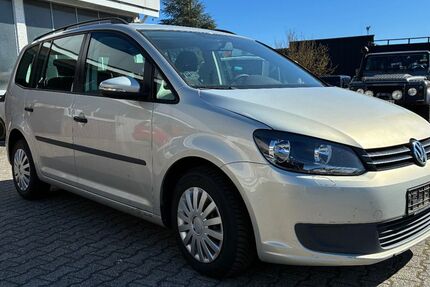 VW Touran 227.819 km 4.300 &euro; Butzbach 35510