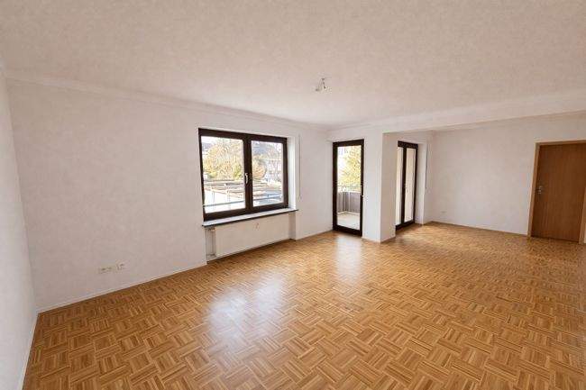 Etagenwohnung Wetzlar - 3 Zimmer, 82 m&sup2;, 760&euro; | Angebot:25796325