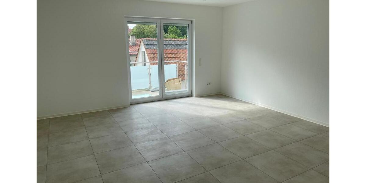 Etagenwohnung Staufenberg - 4 Zimmer, 1 m&sup2;, 1.200&euro; | Angebot:25637700