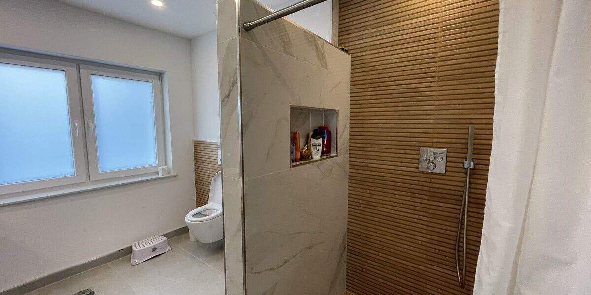 Einfamilienhaus Ehringshausen / Kölschhausen Kölschhausen - 9 Zimmer, 238 m&sup2;, 490.000&euro; | Angebot:25728156