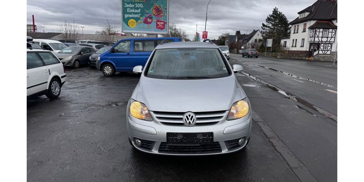 VW Golf 176.000 km 4.700 &euro; Hungen 35410