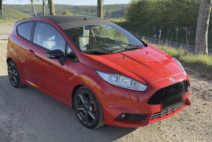 Ford Fiesta 145.000 km 7.500 &euro; Butzbach 35510