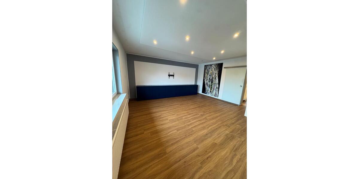 Etagenwohnung Gladenbach - 2 Zimmer, 81 m&sup2;, 820&euro; | Angebot:26664719