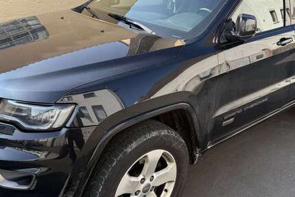 Jeep Grand Cherokee 233.000 km 10.599 &euro; linden 35440