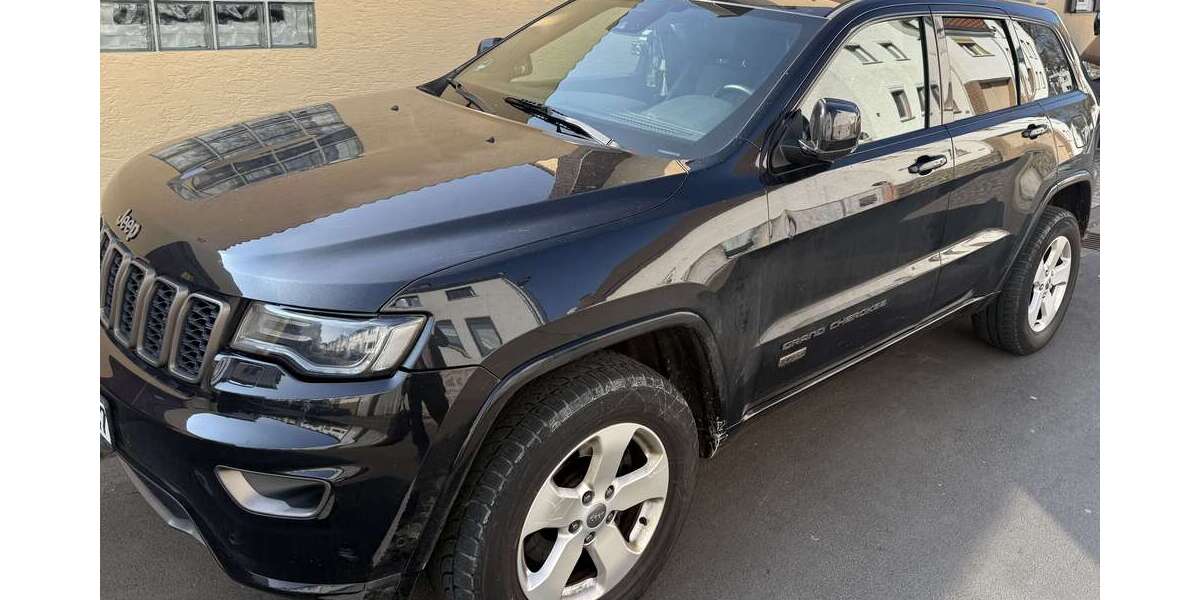 Jeep Grand Cherokee 233.000 km 10.599 &euro; linden 35440