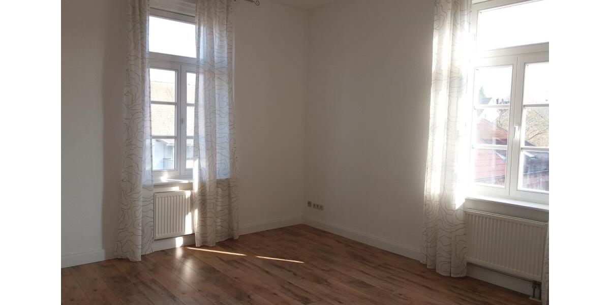 Mehrfamilienhaus, Wohnhaus Staufenberg - 12 Zimmer, 309 m&sup2;, 495.000&euro; | Angebot:25086836