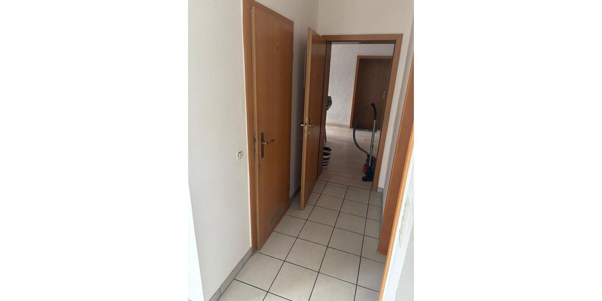 Etagenwohnung Staufenberg - 2 Zimmer, 60 m&sup2;, 650&euro; | Angebot:25404823