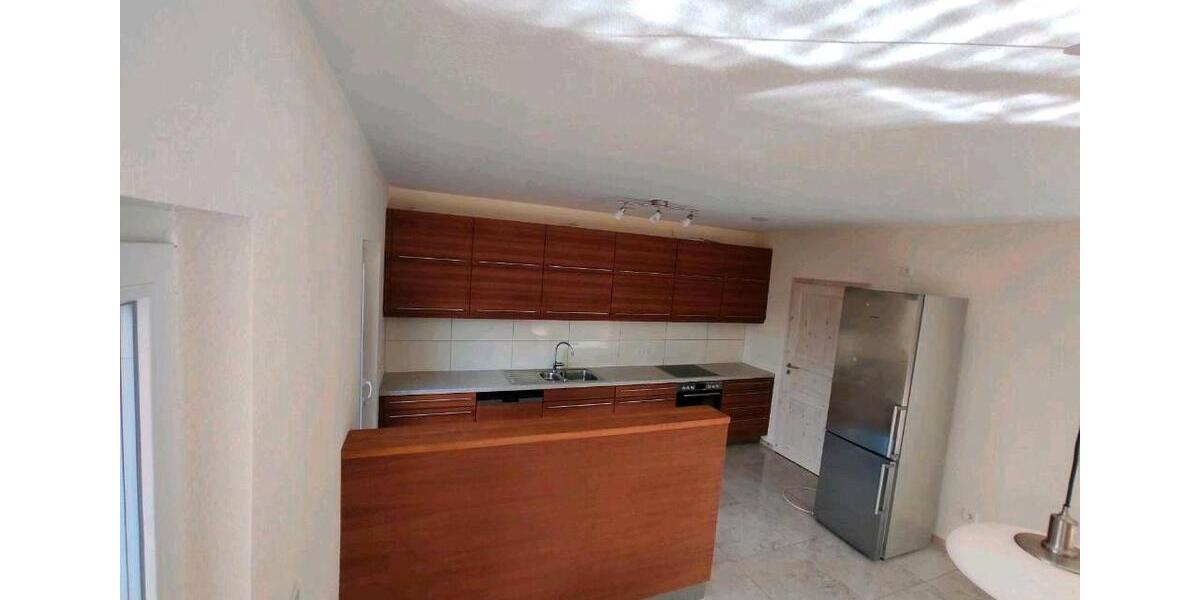 Einfamilienhaus Gladenbach - 5.5 Zimmer, 150 m&sup2;, 2.100&euro; | Angebot:26591382