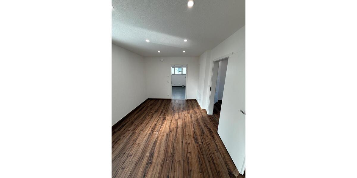 Erdgeschoßwohnung Greifenstein - 3 Zimmer, 110 m&sup2;, 920&euro; | Angebot:25395358