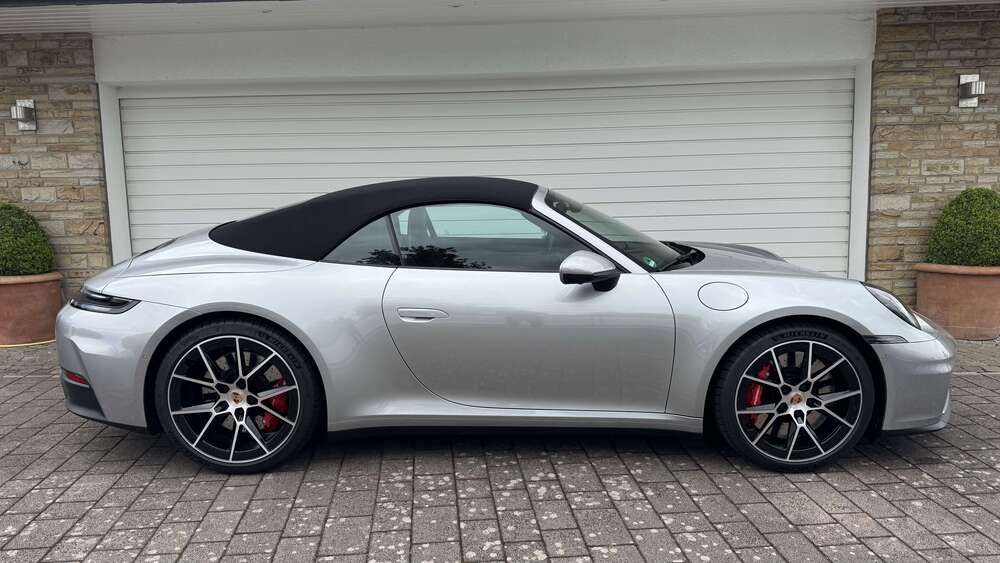 Porsche 992 9.500 km 154.992 &euro; Wetzlar 35578