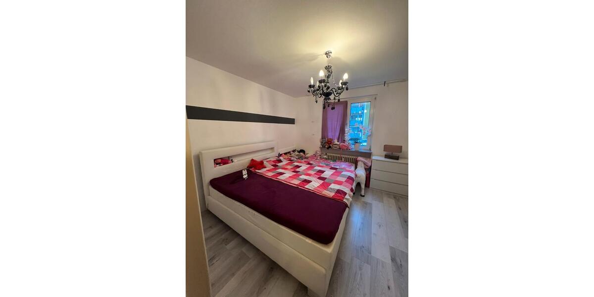 Erdgeschoßwohnung Butzbach - 3 Zimmer, 84 m&sup2;, 790&euro; | Angebot:25977128