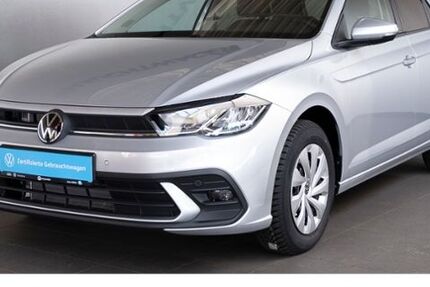 VW Polo 14.000 km 22.270 &euro; Hüttenberg-Rechtenbach 35625