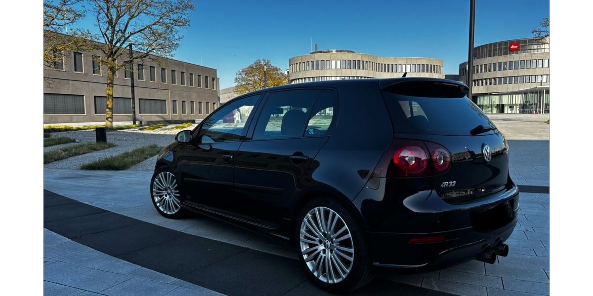 VW Golf 273.000 km 16.290 &euro; Braunfels 35619