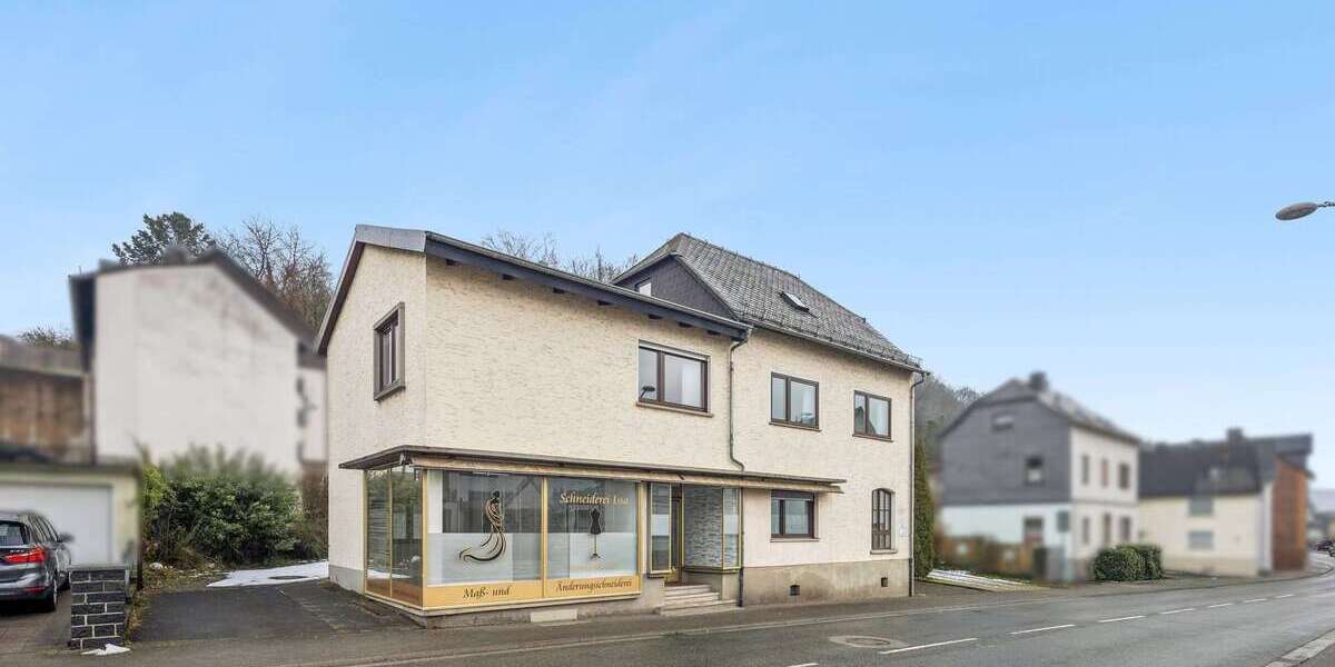 Einfamilienhaus Ehringshausen - 8 Zimmer, 178 m&sup2;, 282.000&euro; | Angebot:24627018