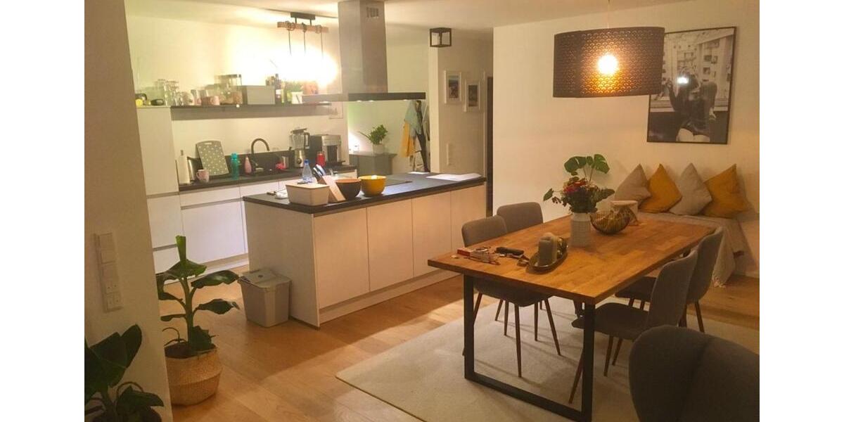 Etagenwohnung Gießen Allendorf - 4 Zimmer, 117 m&sup2;, 1.410&euro; | Angebot:25933527
