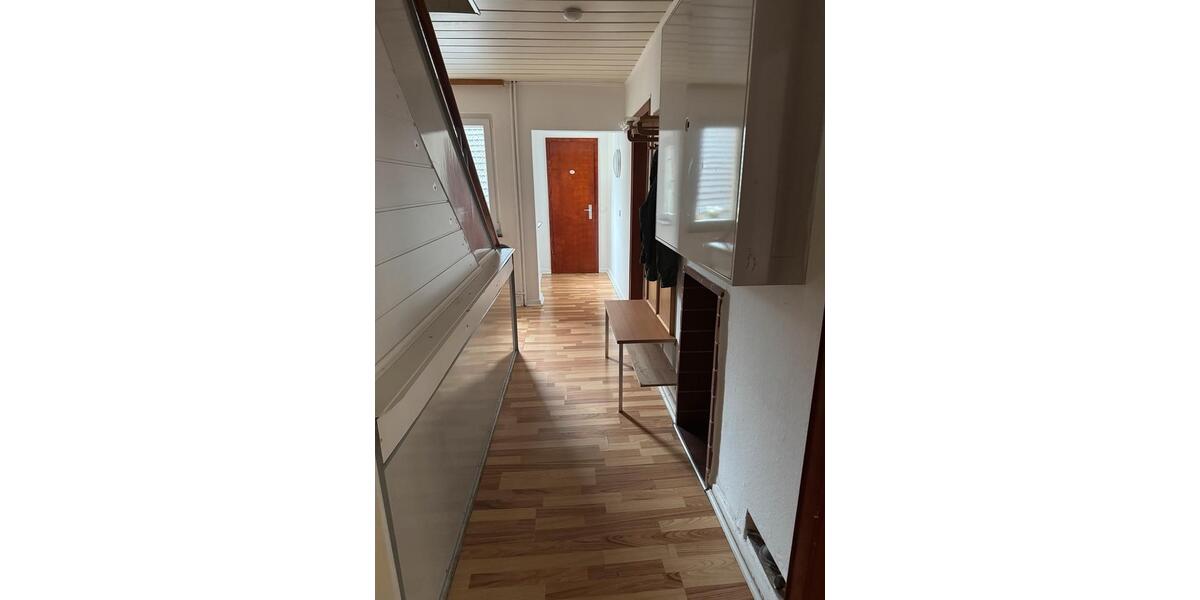 Etagenwohnung Bischoffen - 6 Zimmer, 120 m&sup2;, 1.000&euro; | Angebot:25856376