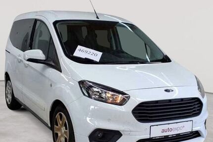 Ford Tourneo Courier 50.239 km 14.989 &euro; Fernwald-Steinbach 35463