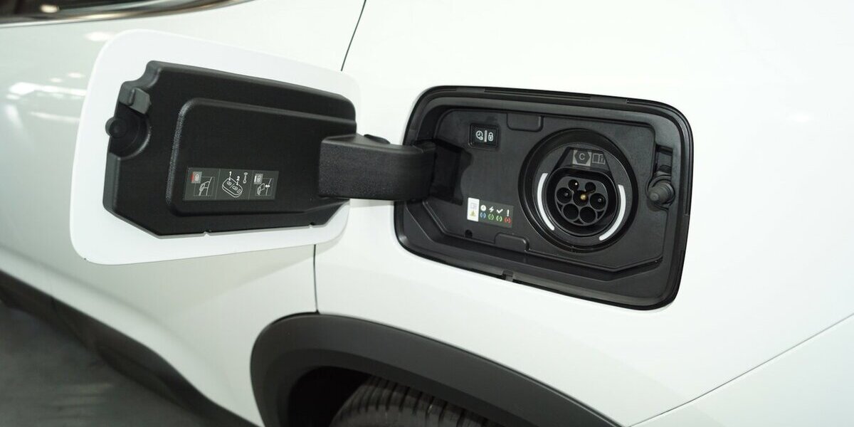 Citroen C5 Aircross Hybrid 225 EAT Feel Pack LED Carplay 44.900 km 18.980 &euro; Lich 35423