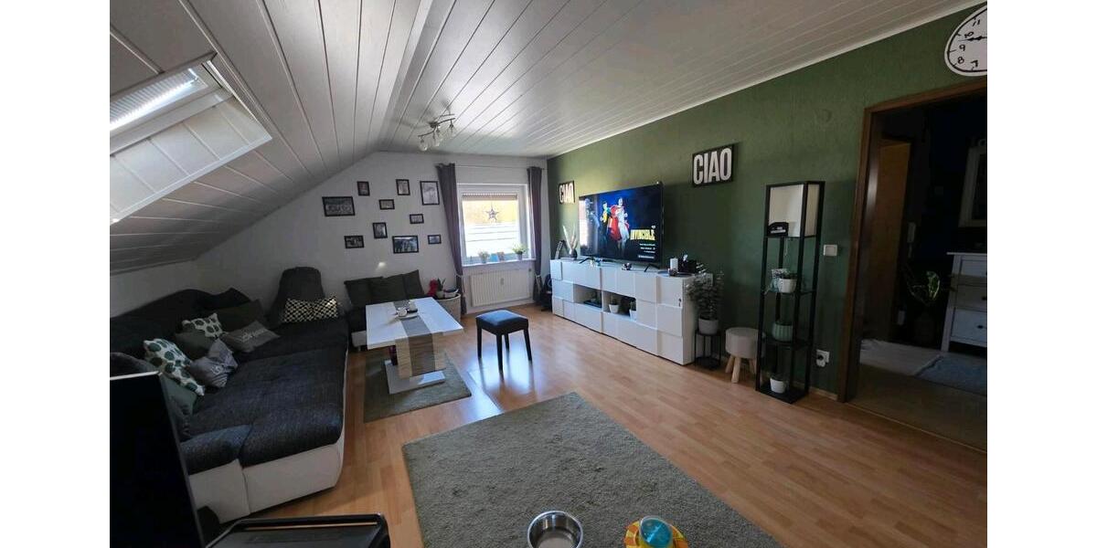 Etagenwohnung Pohlheim - 3 Zimmer, 100 m&sup2;, 960&euro; | Angebot:25883067