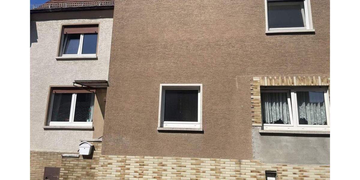 Mehrfamilienhaus, Wohnhaus Buseck Alten-Buseck - 7 Zimmer, 280 m&sup2;, 320.000&euro; | Angebot:25782526