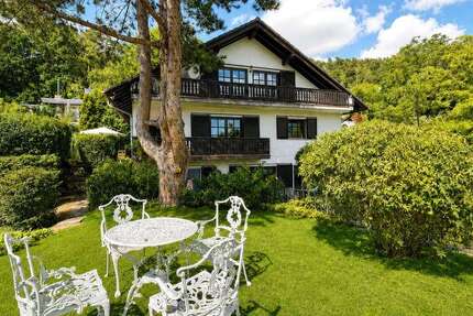 Haus Marburg Biegenviertel - 8 Zimmer, 220 m&sup2;, 595.000&euro; | Angebot:27135666