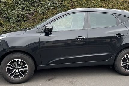 Hyundai ix35 123.500 km 8.950 &euro; Heuchelheim bei Gießen 35452
