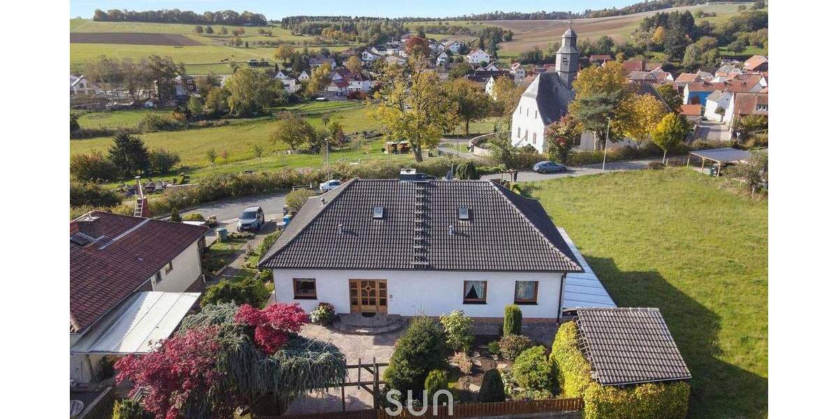 Bungalow Butzbach Münster - 4 Zimmer, 175 m&sup2;, 575.000&euro; | Angebot:25690819