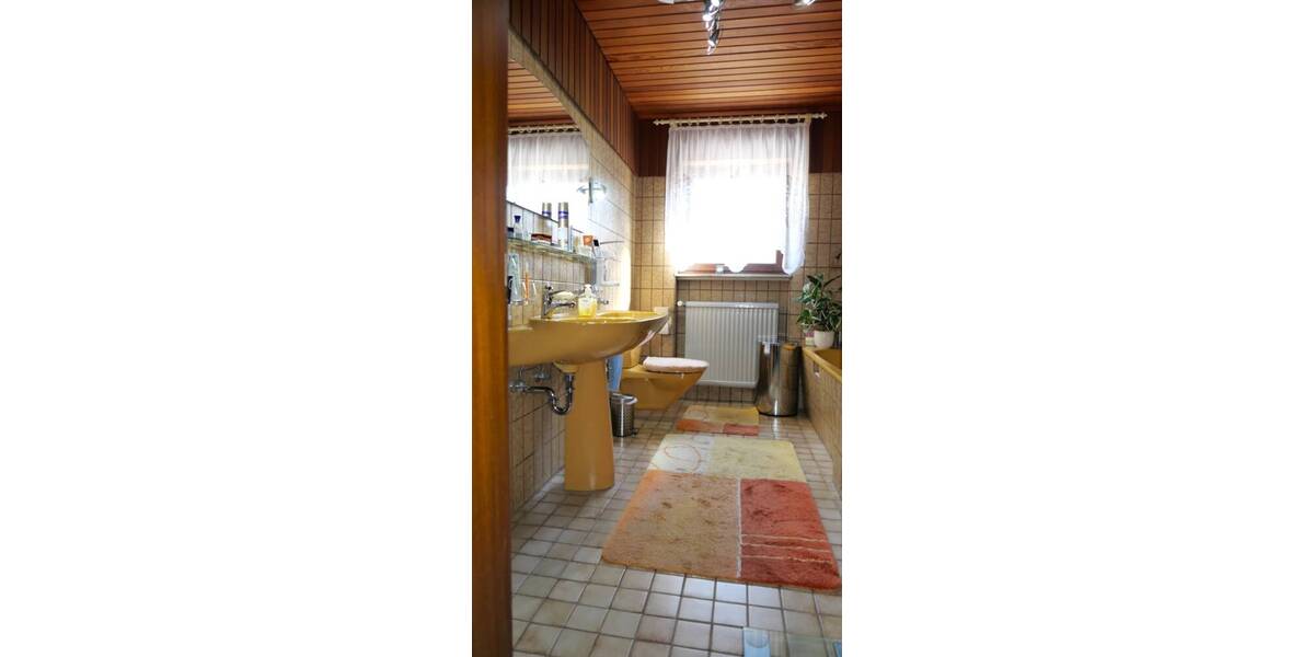 Mehrfamilienhaus, Wohnhaus Braunfels - 7 Zimmer, 174 m&sup2;, 395.000&euro; | Angebot:25772719