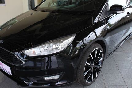 Ford Focus 76.612 km 8.558 &euro; Wölfersheim 61200