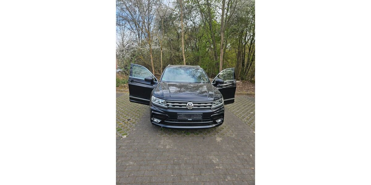 VW Tiguan 99.000 km 19.800 &euro; Birklar 35423