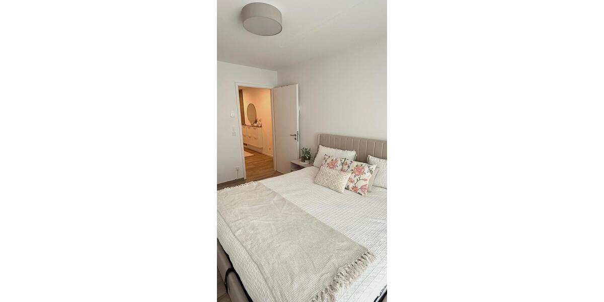Terrassenwohnung Gießen - 3 Zimmer, 74 m&sup2;, 1.250&euro; | Angebot:26680424