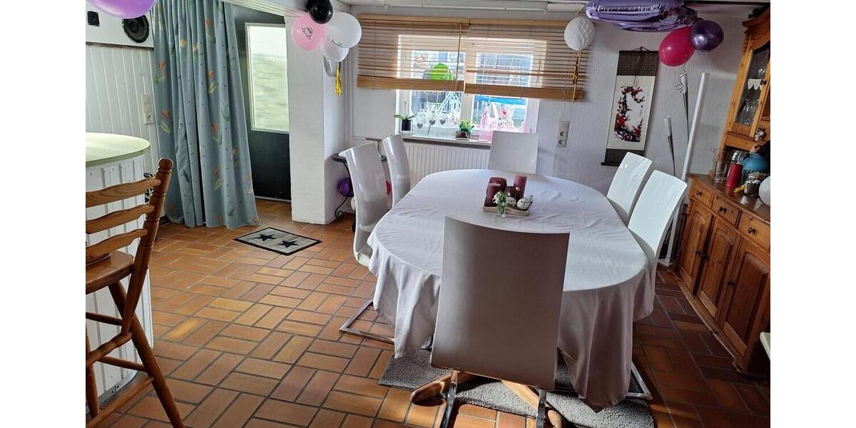 Einfamilienhaus Mittenaar - 6 Zimmer, 150 m&sup2;, 1.300&euro; | Angebot:24813384