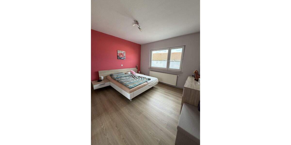 Mehrfamilienhaus, Wohnhaus Lollar - 8 Zimmer, 246 m&sup2;, 550.000&euro; | Angebot:25659213