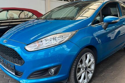 Ford Fiesta 244.000 km 2.499 &euro; Münzenberg Gambach 35516