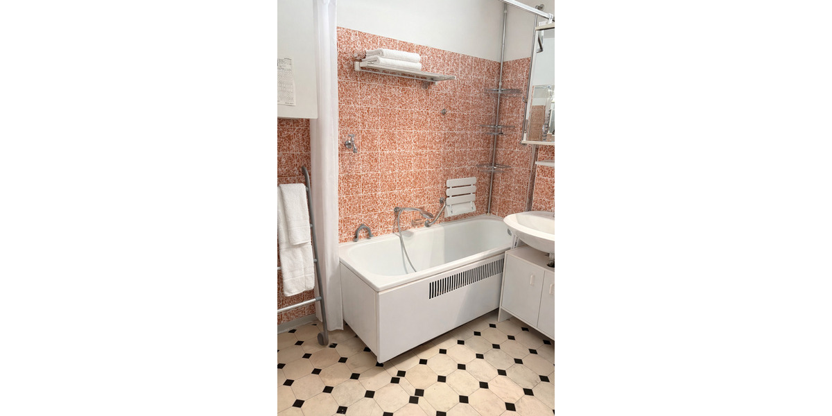 Etagenwohnung Buseck Großen-Buseck - 2 Zimmer, 63 m&sup2;, 130.000&euro; | Angebot:25678510