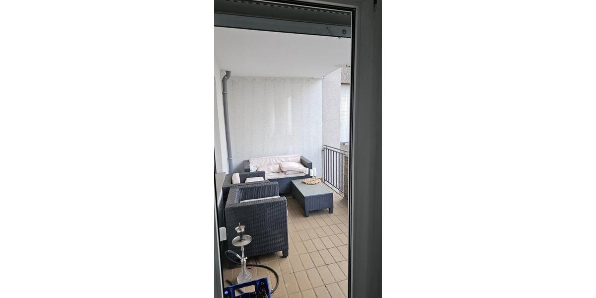 Etagenwohnung Gießen - 3 Zimmer, 83 m&sup2;, 1.050&euro; | Angebot:26676074