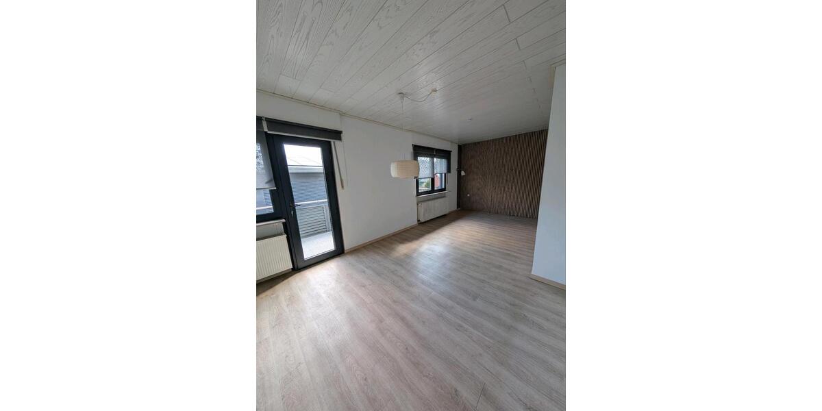 Maisonettenwohnung Mittenaar - 4.5 Zimmer, 113 m&sup2;, 1.000&euro; | Angebot:25958555