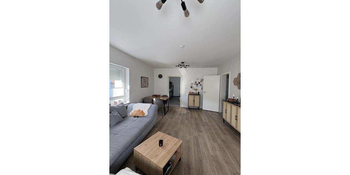 Etagenwohnung Grünberg - 2 Zimmer, 83 m&sup2;, 800&euro; | Angebot:25755736