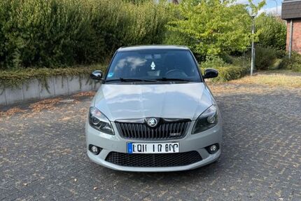 Skoda Fabia 175.321 km 7.700 &euro; Wetzlar 35578