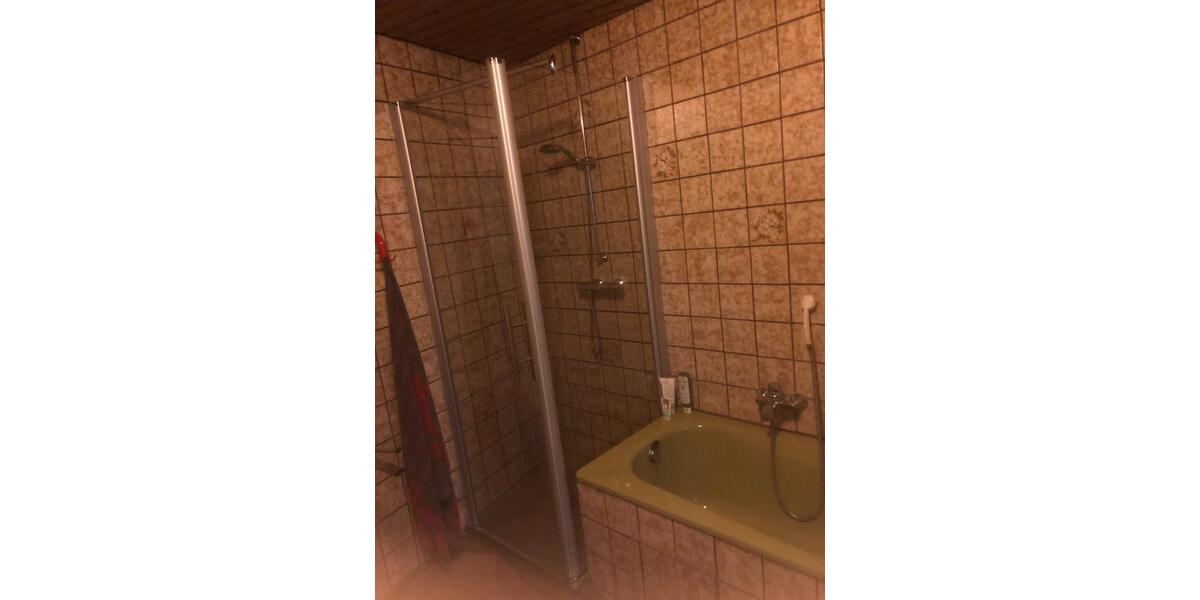 Bauernhaus, Landhaus Butzbach - 6 Zimmer, 125 m&sup2;, 199.000&euro; | Angebot:26041747