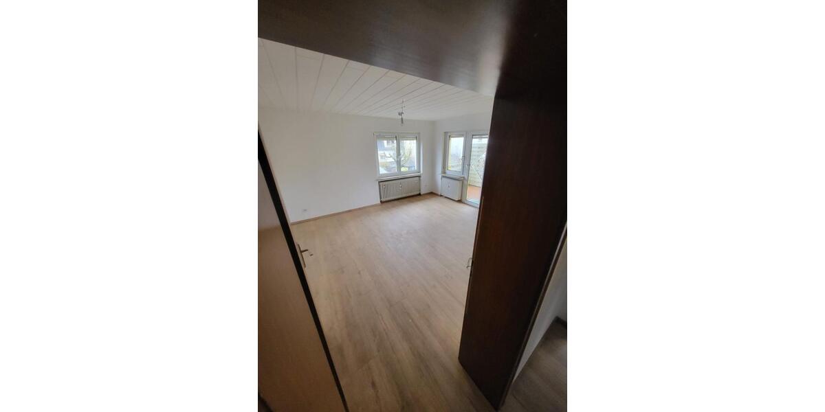 Etagenwohnung Biebertal - 4 Zimmer, 96 m&sup2;, 810&euro; | Angebot:25873628