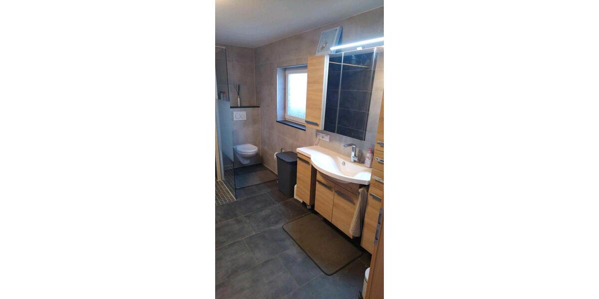 Einfamilienhaus Reiskirchen - 4 Zimmer, 95 m&sup2;, 950&euro; | Angebot:26657050