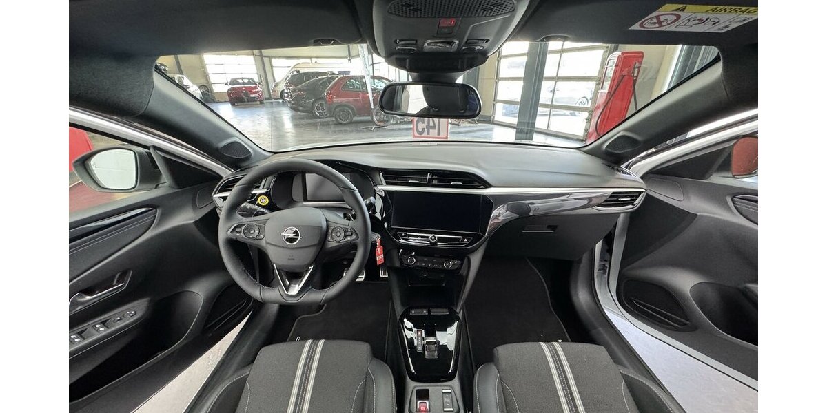 Opel Corsa GS 1.2 Turbo 1.Hand Sitzheizung Carplay 8.600 km 18.679 &euro; Lich 35423