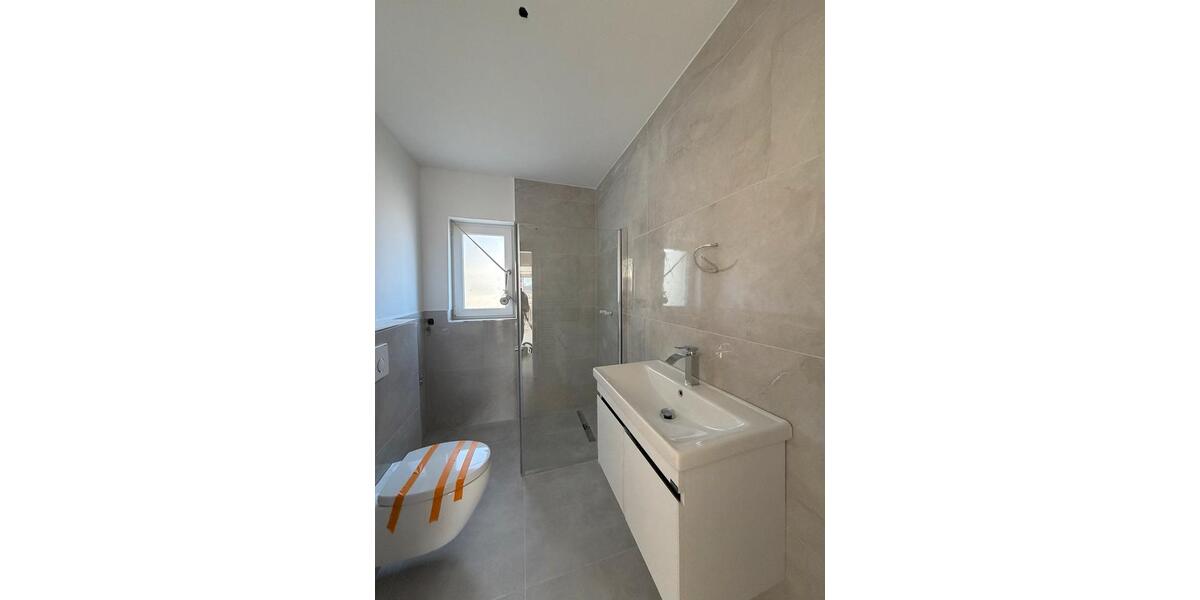 Erdgeschoßwohnung Gießen Wieseck - 3 Zimmer, 97 m&sup2;, 1.100&euro; | Angebot:25410796