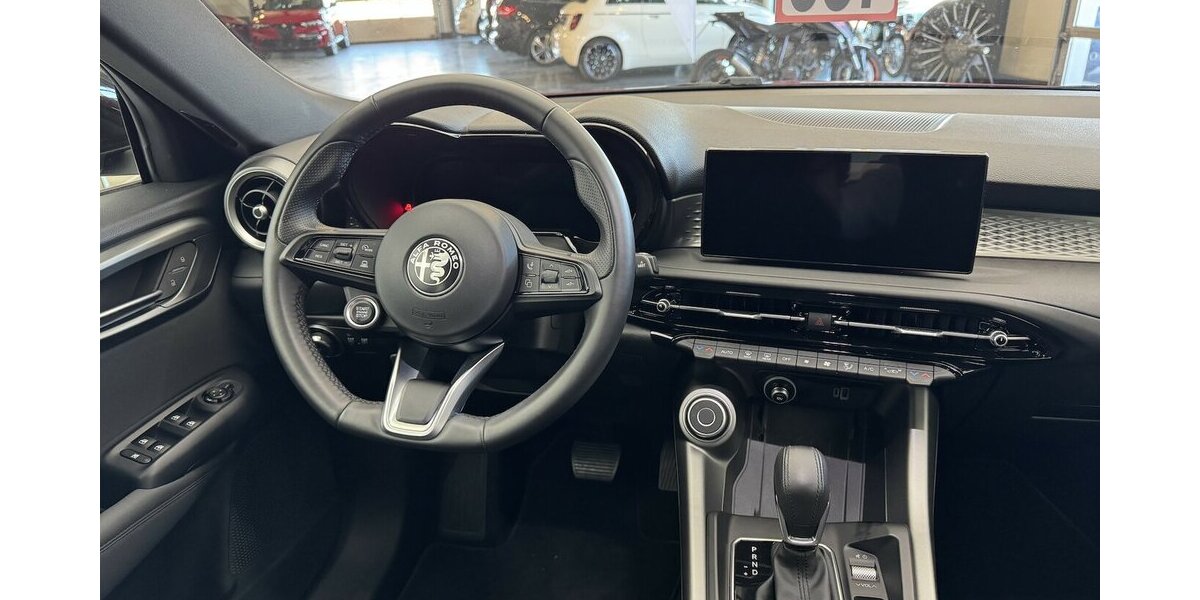 Alfa Romeo Tonale 1.6 VGT-D Sprint ACC Sitzheizung 12.300 km 22.850 &euro; Lich 35423