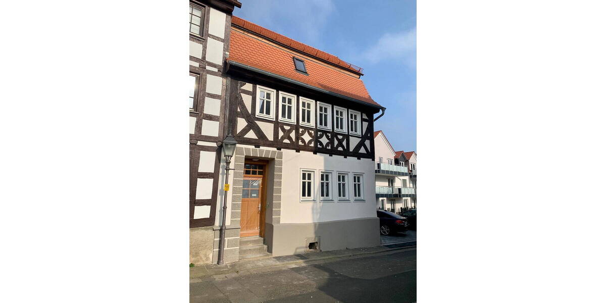 Einfamilienhaus Grünberg - 5 Zimmer, 130 m&sup2;, 419.000&euro; | Angebot:25996829