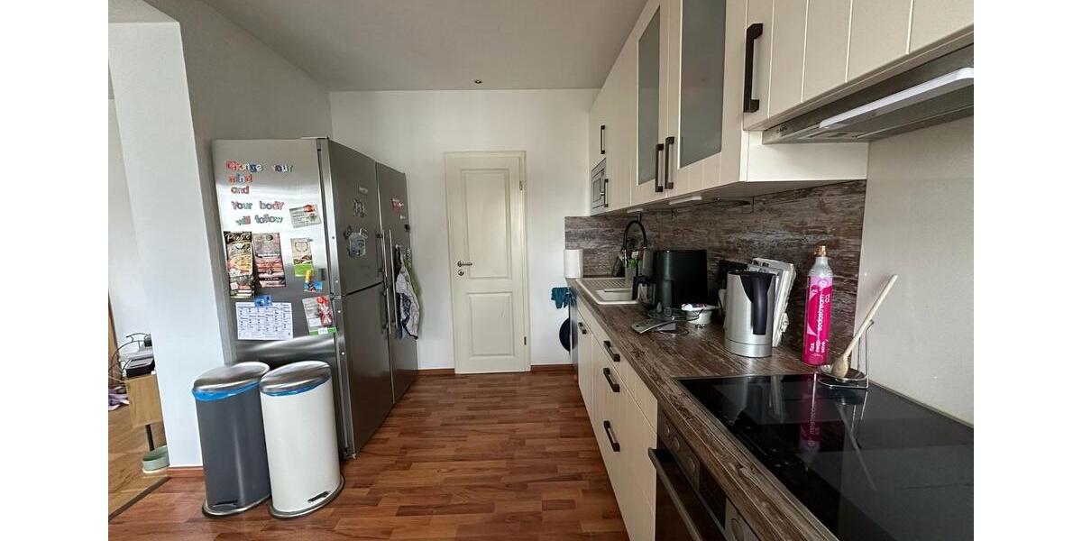 Etagenwohnung Ehringshausen - 3 Zimmer, 103 m&sup2;, 1.050&euro; | Angebot:25416527