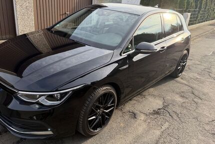 VW Golf 42.750 km 22.900 &euro; Herborn 35745