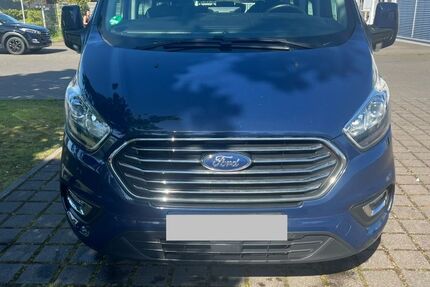 Ford Tourneo Custom 150.000 km 19.800 &euro; Marburg 35037